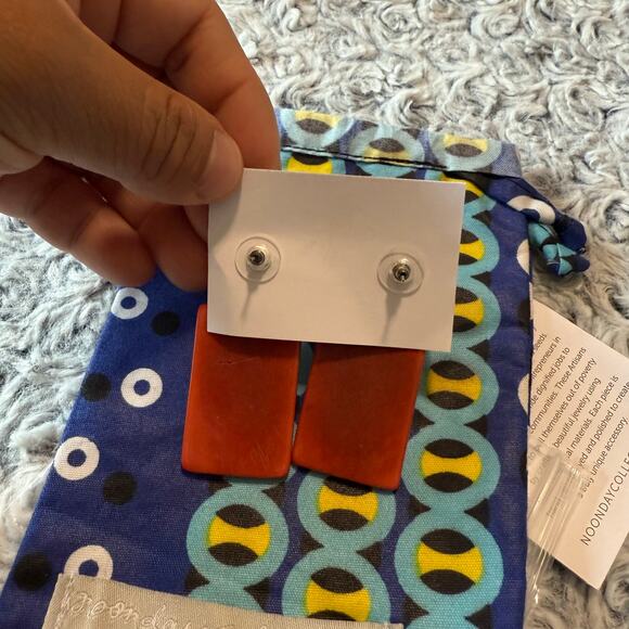Noonday‎ Collection Earrings Made in Ecuador Brown Orange New - Picture 2 of 4